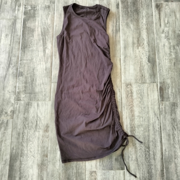 Lululemon Cinch it Dress - Picture 2 of 4